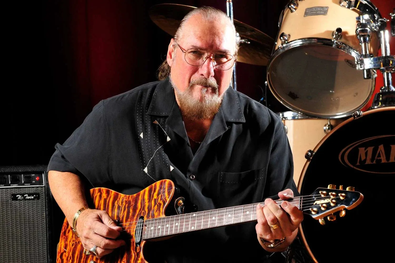 Steve Cropper, famous guitarist and songwriter from Booker T. and the M.G.'s and Blues Brothers, passes away at the age of 84.
