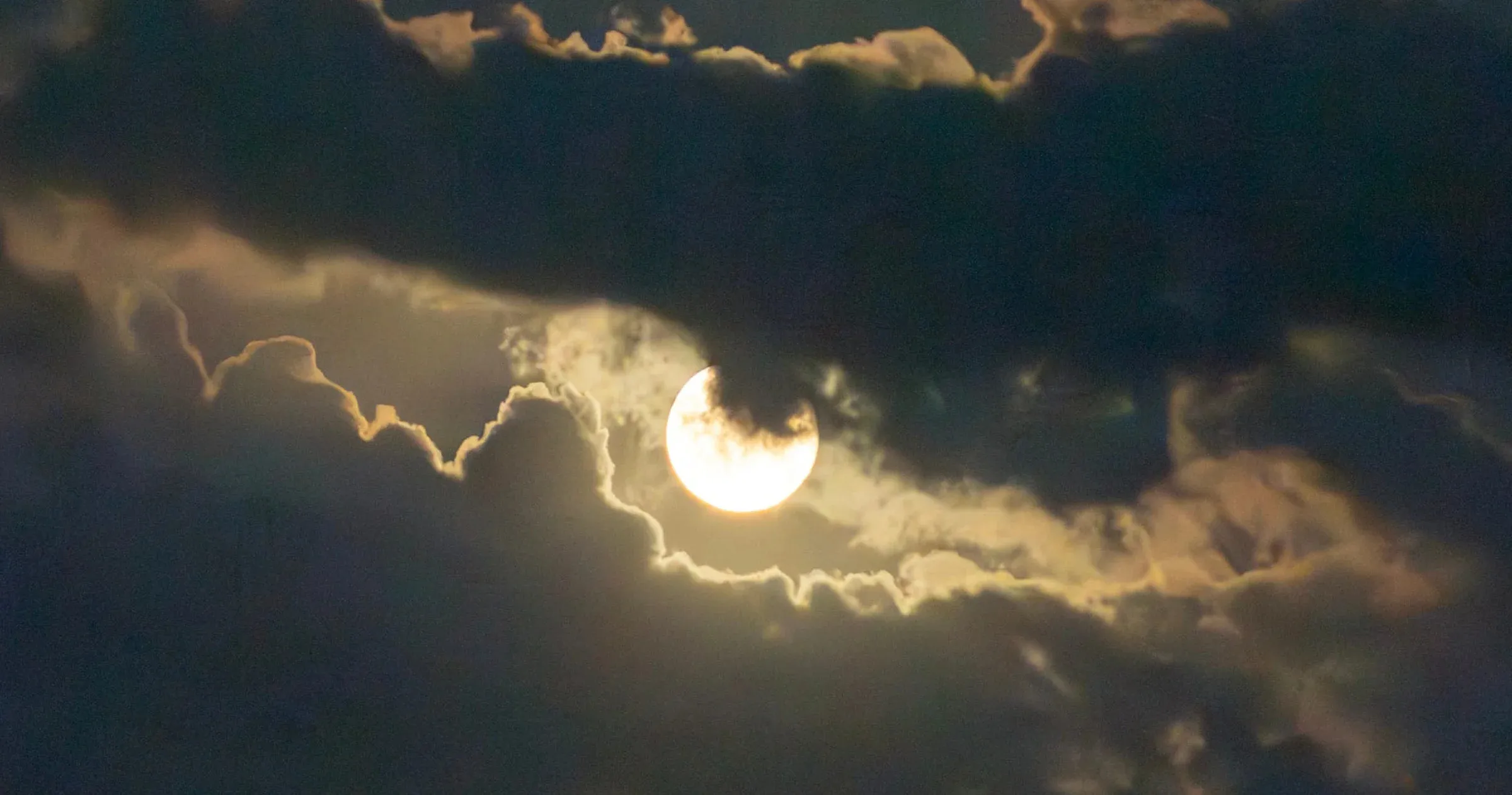 Final supermoon of 2025: December's cold moon. What you need to know