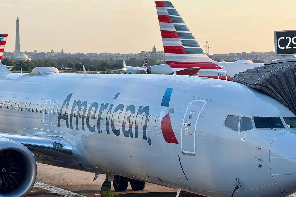 American Airlines anticipates delays during holiday travel due to grounding of hundreds of planes caused by major software issue.