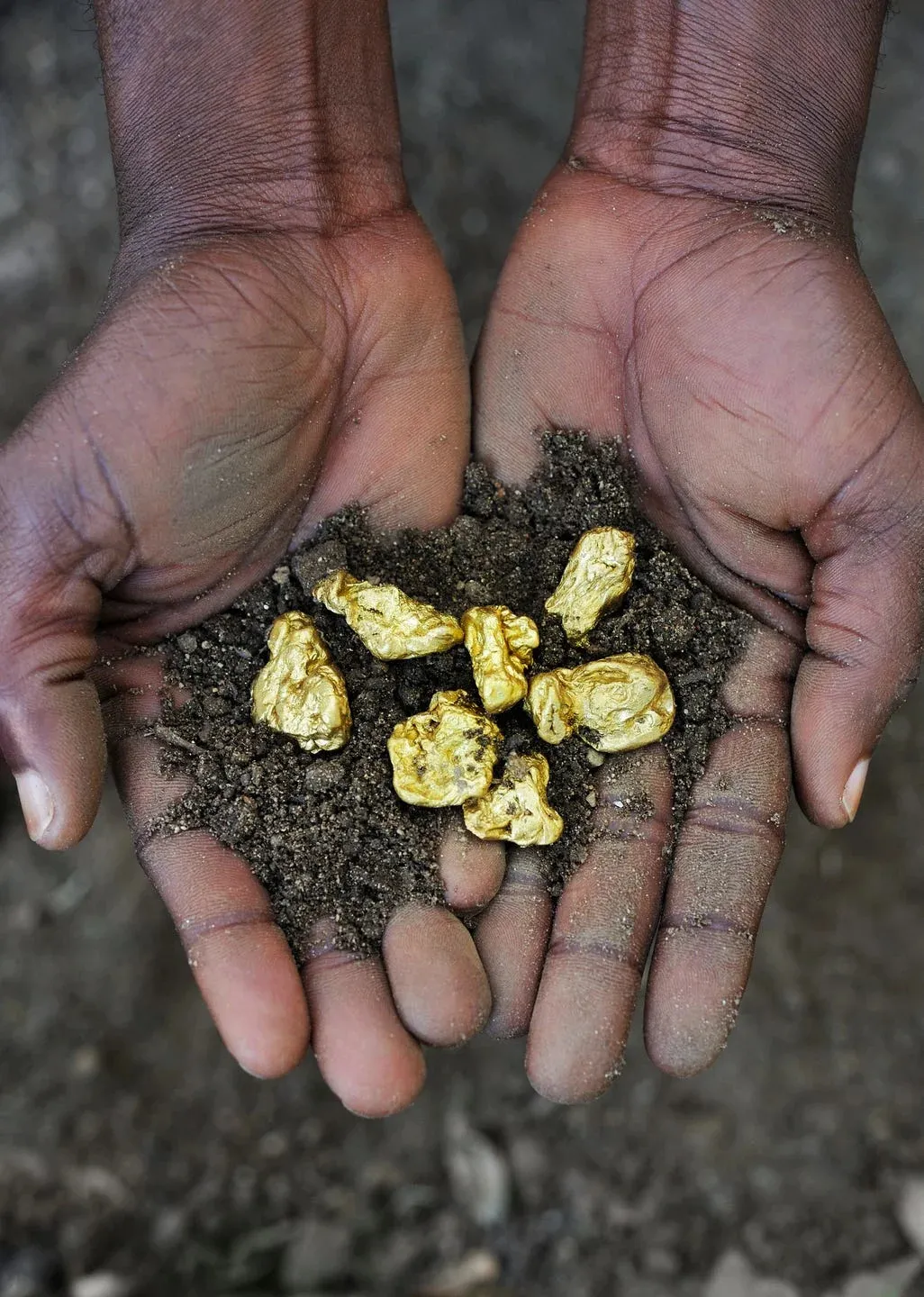 Archaeologists Discover Ancient Roman Funeral Pyre with Gold Treasure