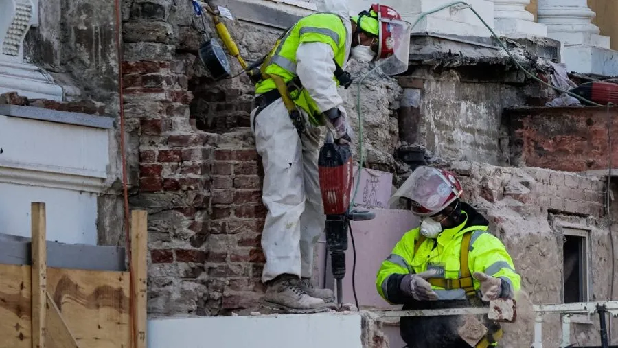 Trump acknowledges Melania's displeasure with noise from White House ballroom construction