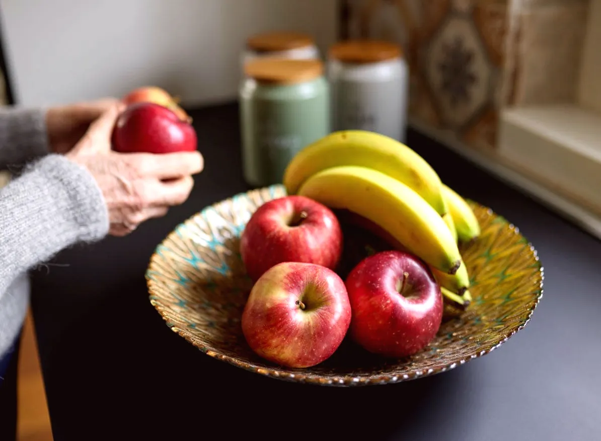 Apple vs. Banana: Nutritionists Compare Fiber Content