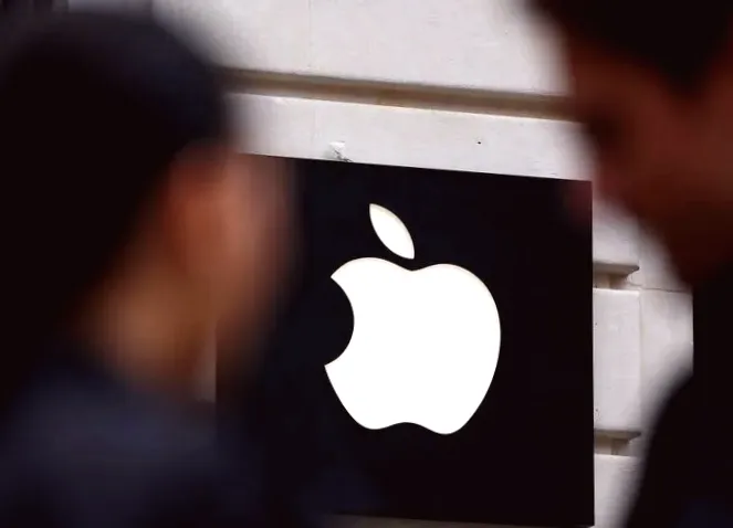 Apple notifies users in 84 countries about new cyber threats