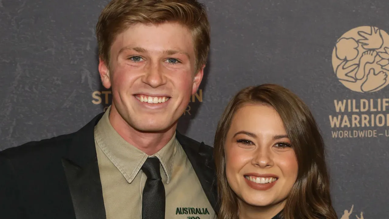 Bindi Irwin Wishes Brother Robert a Happy 22nd Birthday & Fans Agree