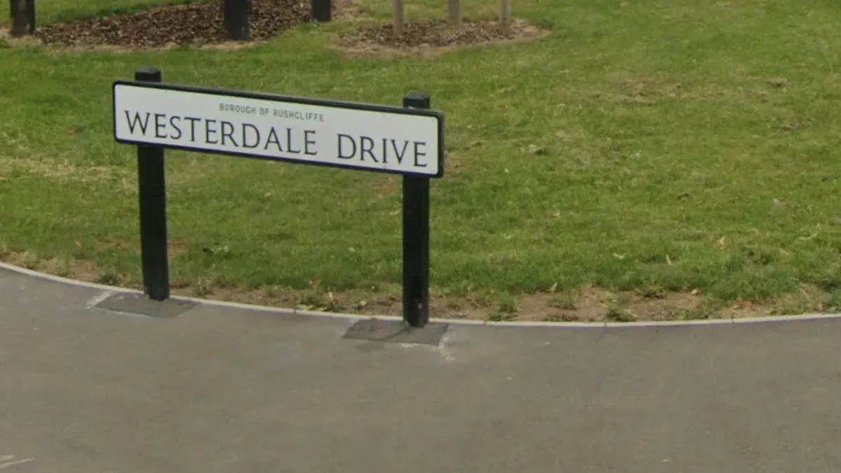 Woman discovered with severe head injuries on the street