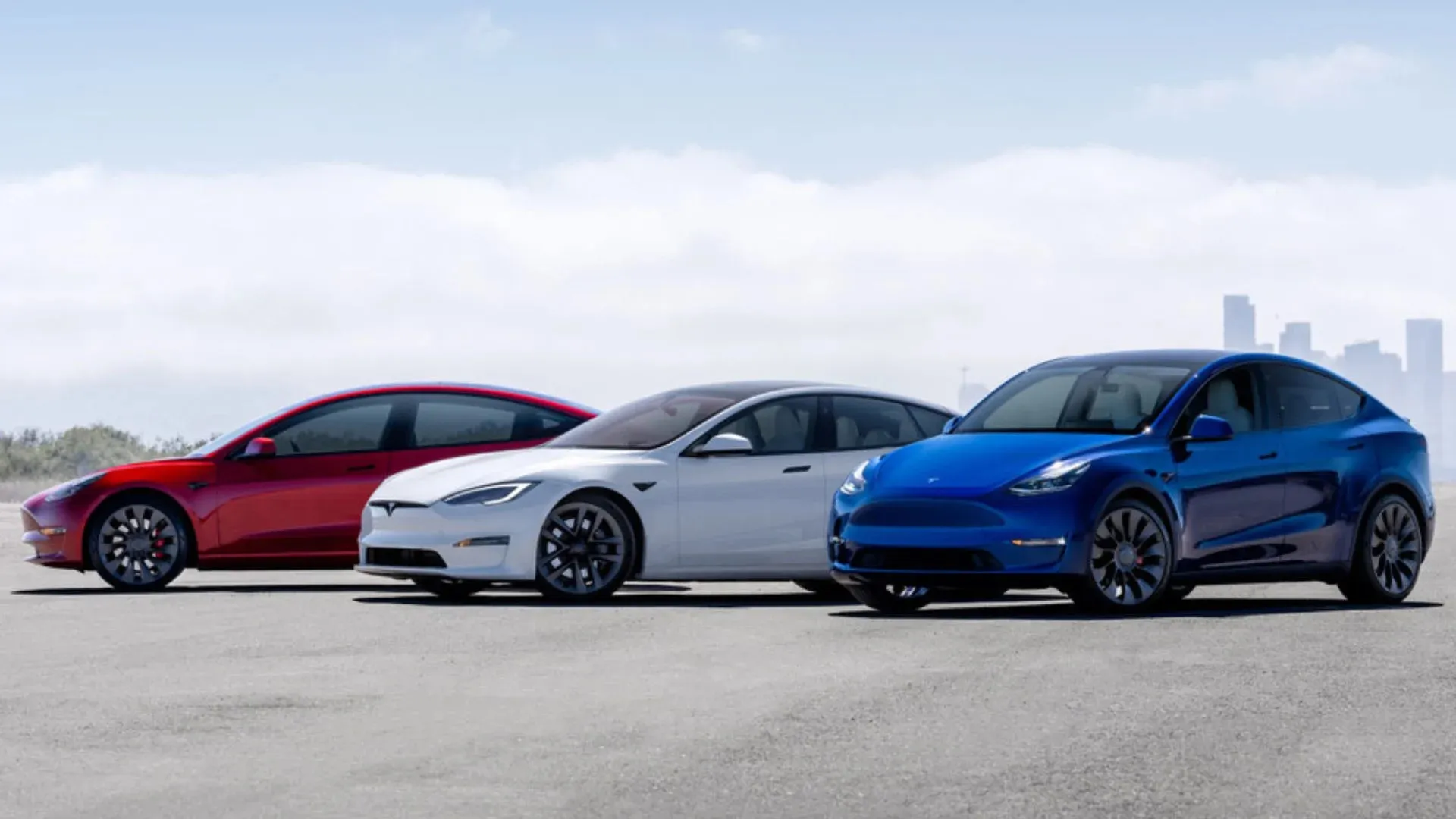 Tesla Faces New Lawsuit for Fatal Door Handle Malfunction in Washington State Collision