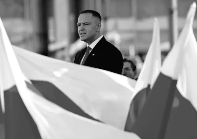 Poland commits to securing EU defense funding despite presidential veto.