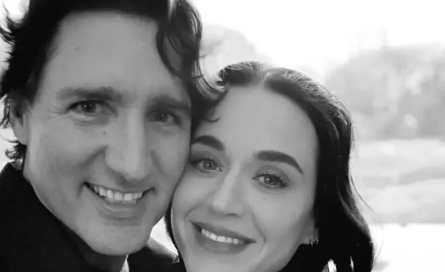 Katy Perry's Boyfriend Buys Mansion Worth Millions, Shows Her Around - Report