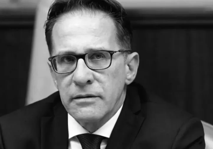 Court extends travel ban on Braverman during investigation into alleged 'midnight meeting'