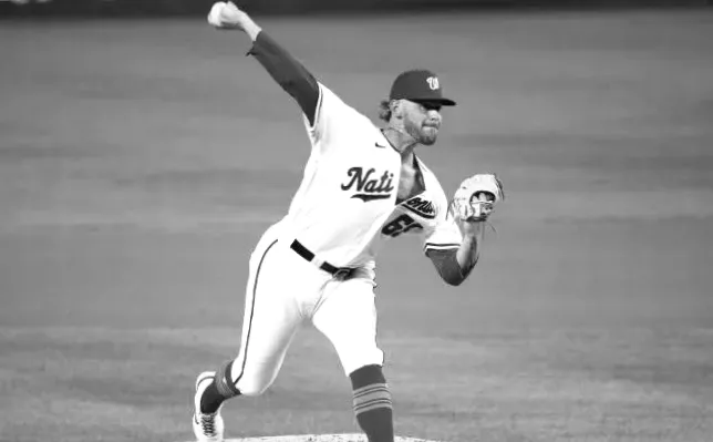 Cubs add 6-foot-8 pitcher with 98 MPH fastball to roster in MLB comeback