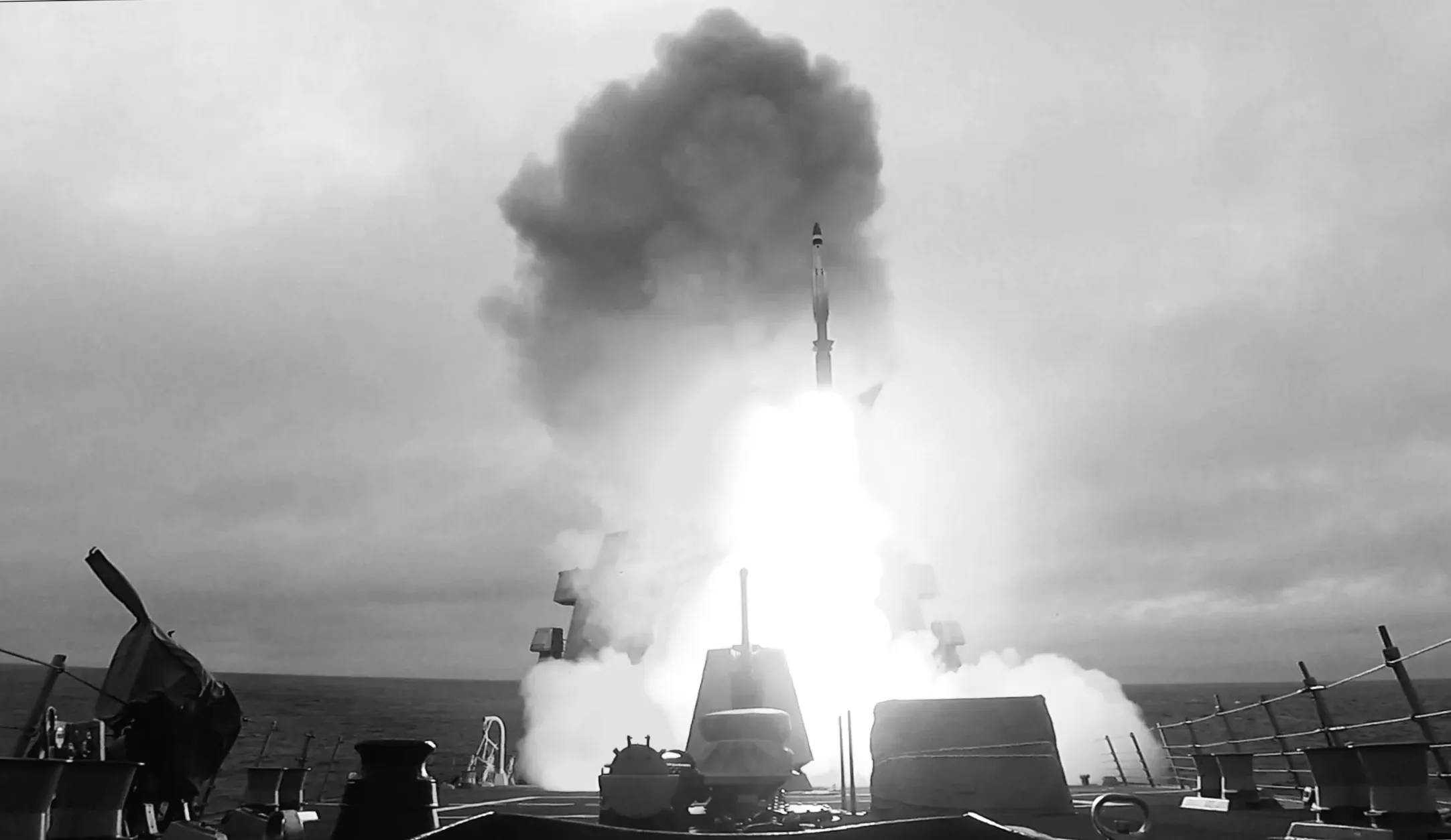 US General Describes Start of Epic Fury Battle with Iran