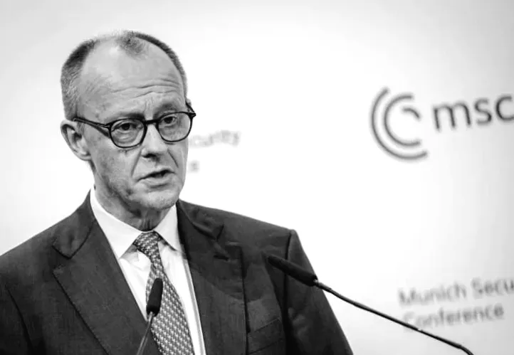 Merz and Macron discuss European nuclear deterrence in confidential talks