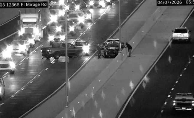 Traffic blocked on northbound Loop 303 near El Mirage Boulevard due to 4-vehicle crash