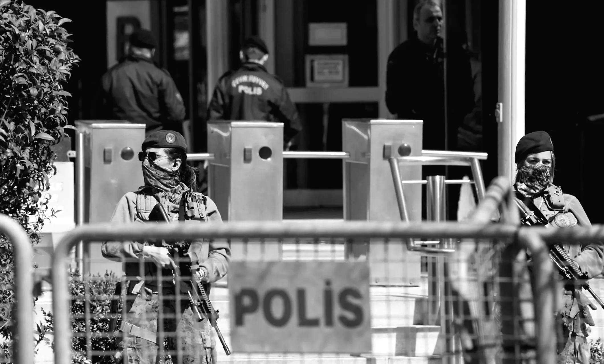 Shooting at Israeli consulate in Istanbul leaves one dead and two injured