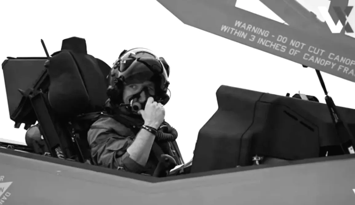 Former US Fighter Pilot Detained for Allegedly Teaching Chinese Air Force Pilots