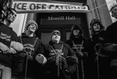 Uncertainty over ultimate winner when Washington clashes with states