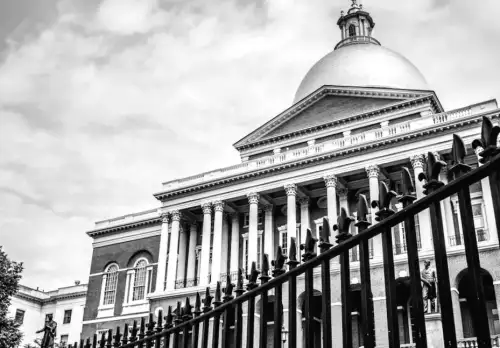 Competition crisis in American state legislatures threatens democracy