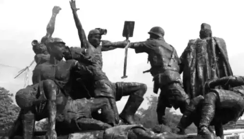 UK ordered to pay £420m by Nigerian court for killing miners in 1949.