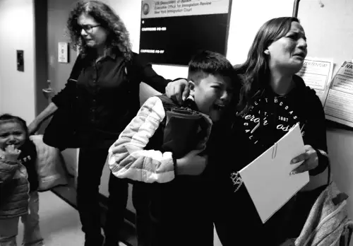 ICE is hiring law enforcement to locate children
