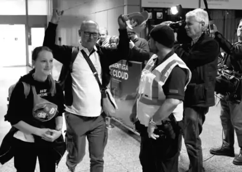 Nearly 2,000 Germans remain stranded in The Gulf due to conflict in Iran