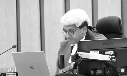 Is it right to disclose the names of teenage murderers like Kian Moulton?