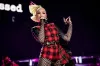 Gwen Stefani aims for a 'truly nostalgic' No Doubt residency