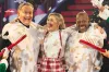 "Dancing with the Stars" fan favorites Andy Richter and Reginald VelJohnson come together for touching holiday dance